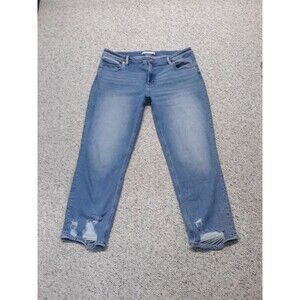 31 Kancan High Rise Straight Crop Distressed Hem